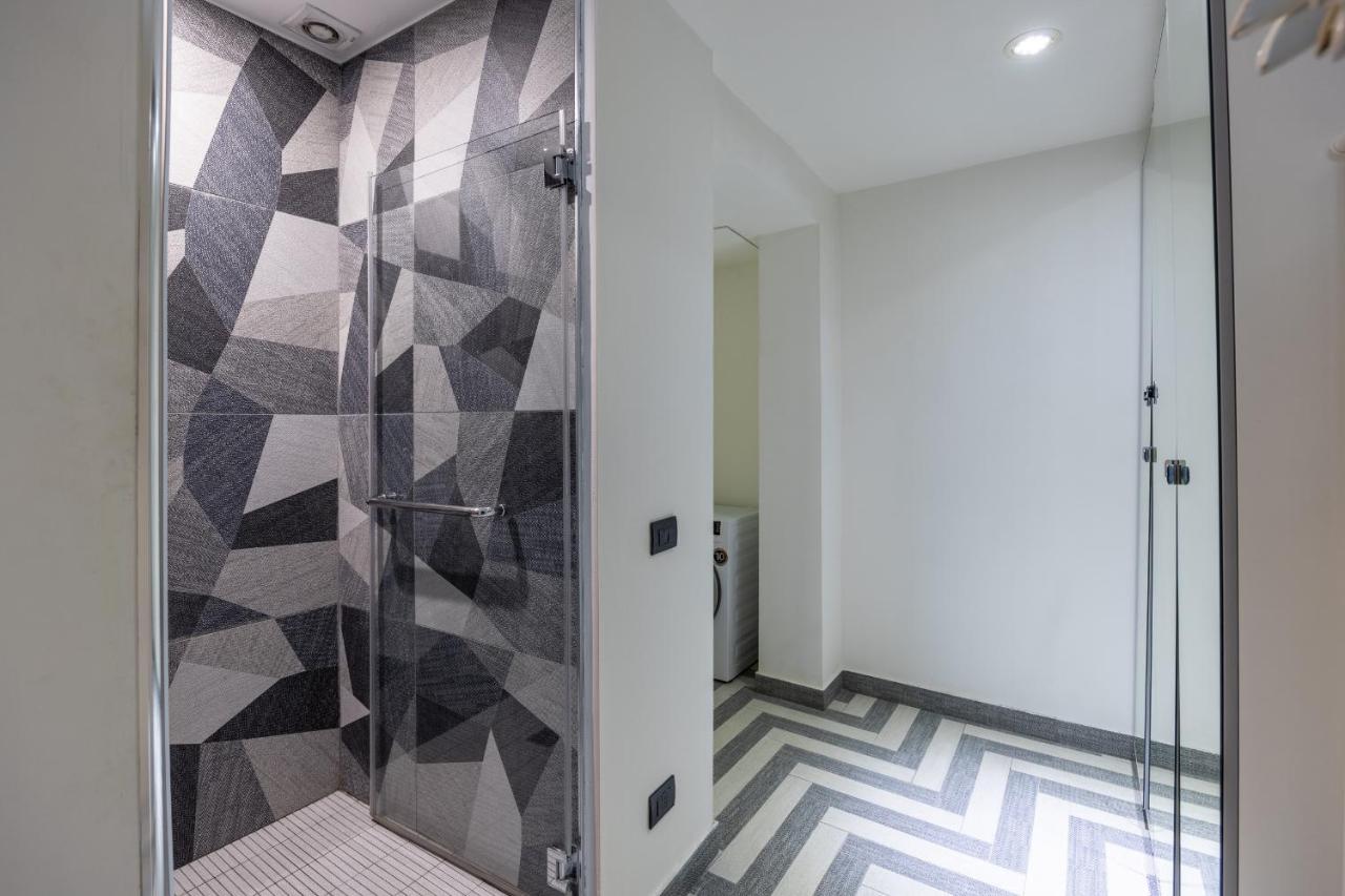 Armani House - Center Appartement